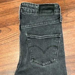 levi’s 721 high rise skinny jeans